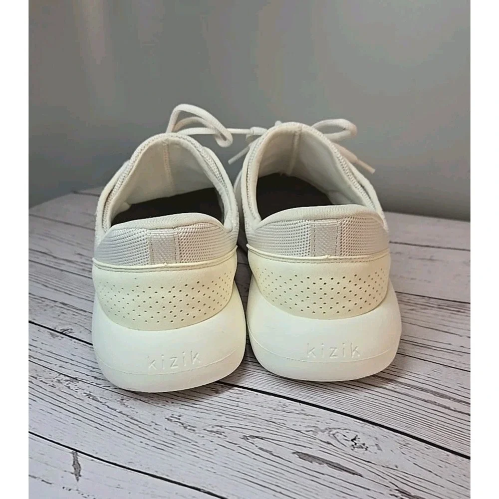 Kizik Madrid Eco Knit Mens 10.5 White‎ Cream Shoes Athletic Running Walking